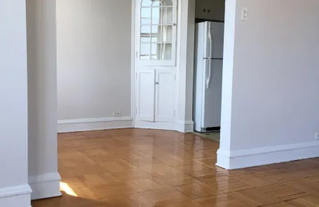 1 Bedroom Rogers Park Apartment