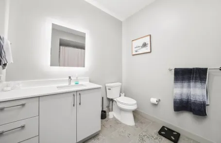 1 Bedroom West Loop Condo