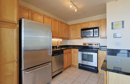 1 Bedroom Uptown Condo