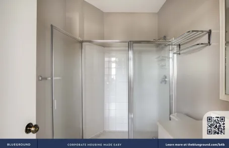 2 Bedroom Chicago Loop Apartment
