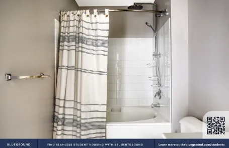 2 Bedroom Chicago Loop Apartment