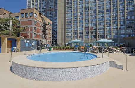1 Bedroom Uptown Condo