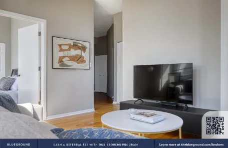 2 Bedroom Chicago Loop Apartment