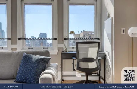 2 Bedroom Chicago Loop Apartment
