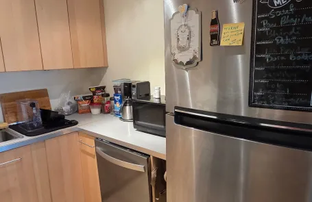 Studio Lakeview Condo
