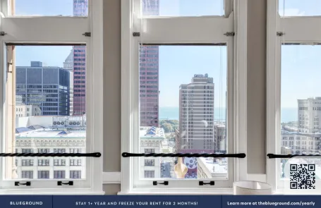 2 Bedroom Chicago Loop Apartment