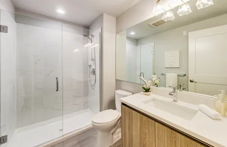1 Bedroom Old Town Apartment