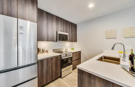 1 Bedroom Old Town Apartment