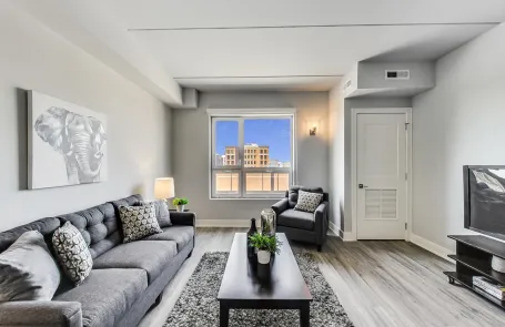 1 Bedroom Old Town Apartment