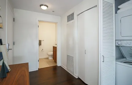 2 Bedroom Printer&#039;s Row Apartment
