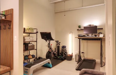 1 Bedroom West Loop Condo