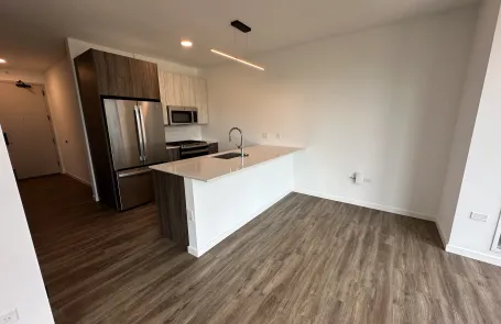 Studio West Loop Apartment