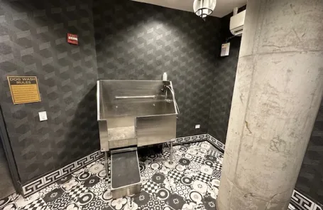 1 Bedroom River West Apartment