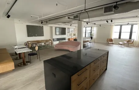 2 Bedroom West Loop Condo