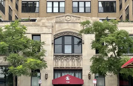 2 Bedroom West Loop Condo