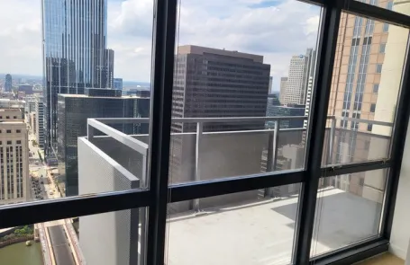 2 Bedroom Chicago Loop Condo