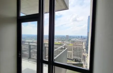 2 Bedroom Chicago Loop Condo