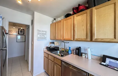2 Bedroom Lakeview Condo