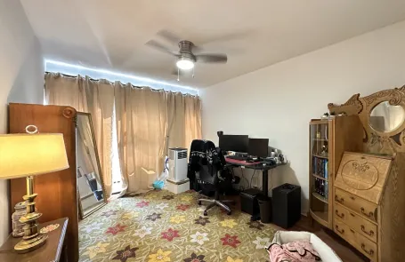 2 Bedroom Lakeview Condo