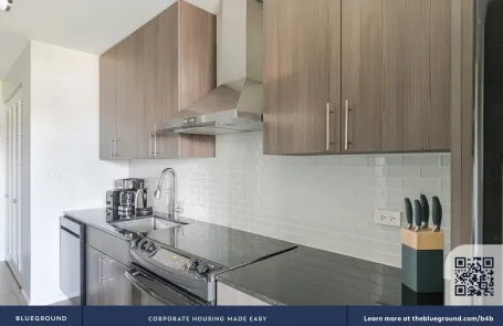 1 Bedroom Old Town Apartment