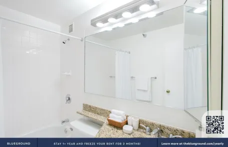 1 Bedroom River North Apartment