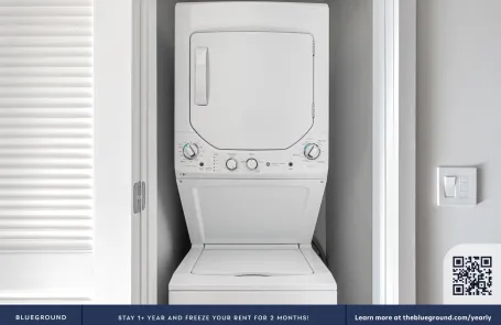 Studio South Loop Apartment