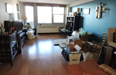 2 Bedroom Lakeview Condo