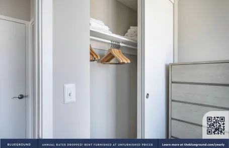1 Bedroom Edgewater Apartment