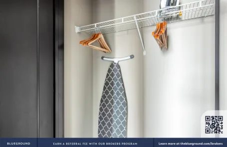 1 Bedroom West Loop Apartment