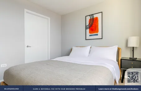 1 Bedroom West Loop Apartment