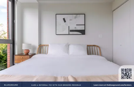 1 Bedroom Old Town Apartment