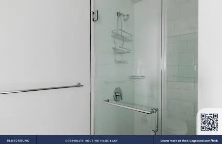 1 Bedroom West Loop Apartment