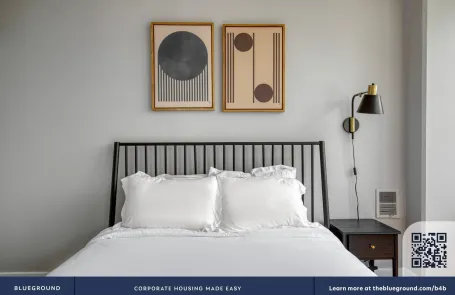 2 Bedroom South Loop Apartment