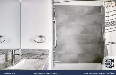 1 Bedroom Logan Square Apartment