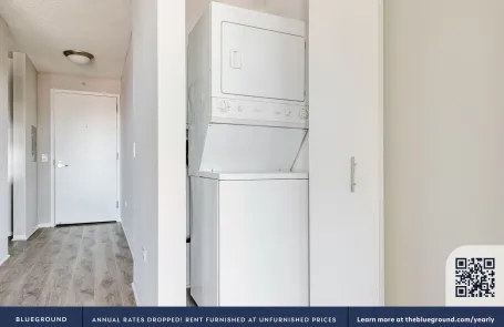 1 Bedroom West Loop Apartment