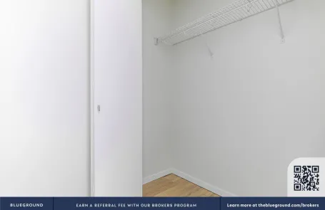 1 Bedroom Old Town Apartment