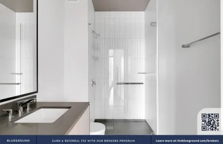 2 Bedroom South Loop Apartment