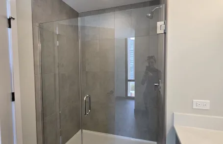 2 Bedroom Uptown Apartment