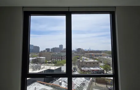 2 Bedroom Uptown Apartment