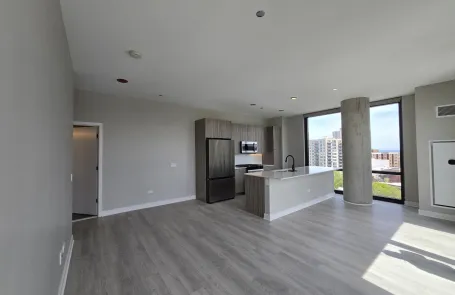 2 Bedroom Uptown Apartment
