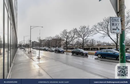 1 Bedroom Noble Square Apartment