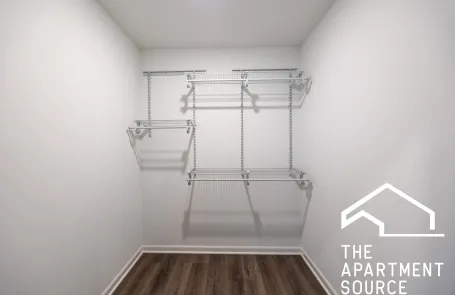 3 Bedroom Bronzeville Apartment