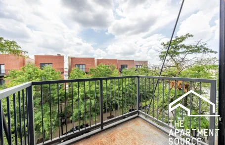 3 Bedroom Bronzeville Apartment