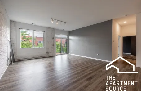 3 Bedroom Bronzeville Apartment