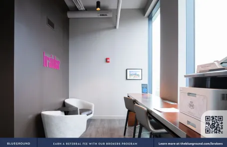 1 Bedroom West Loop Apartment