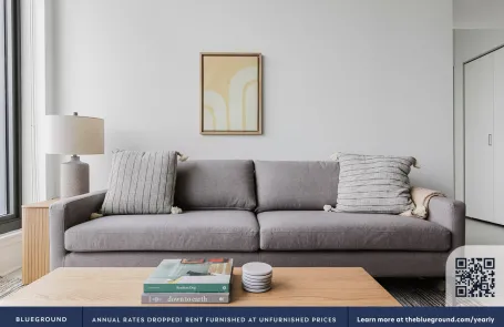 1 Bedroom West Loop Apartment