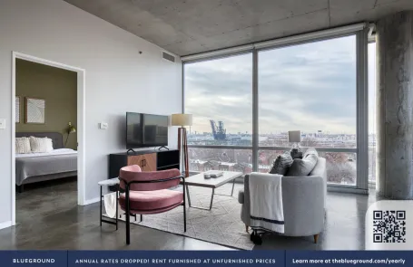 2 Bedroom South Loop Apartment