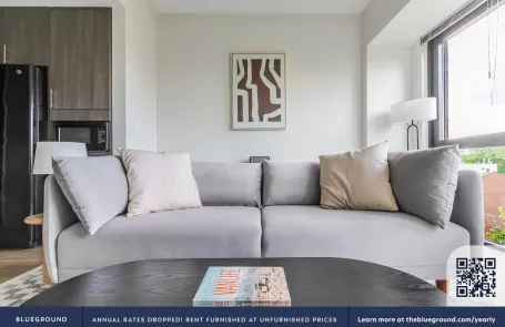 1 Bedroom Old Town Apartment