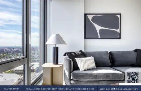 1 Bedroom West Loop Apartment