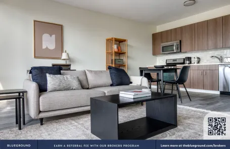 1 Bedroom Streeterville Apartment